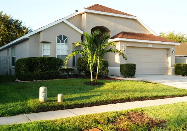 Photo 2 of Single family home for sale at 5151 Hook Holw Cir, Orlando, FL 32837 | MLS# O6439703 | Listing updated on 2026-09-08