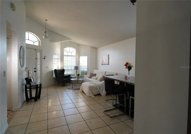 Photo 4 of Single family home for sale at 5151 Hook Holw Cir, Orlando, FL 32837 | MLS# O6439703 | Listing updated on 2026-09-08