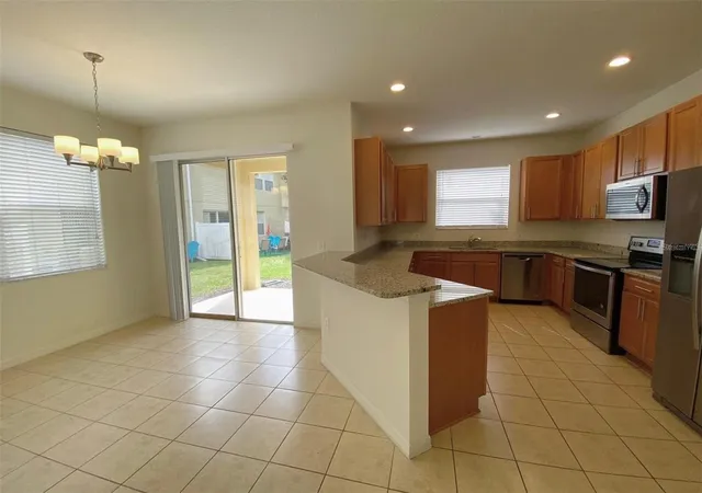 Photo 3 of Townhouse for sale at 3048 Seaview Castle Dr, Kissimmee, FL 34746 | MLS# O6439712 | Listing updated on 2026-09-07