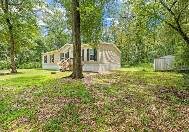 Photo 3 of Sale Pending at 24334 Audubon Dr, Brooksville, FL 34601 | MLS# TB8546182 | Listing updated on 2026-09-13