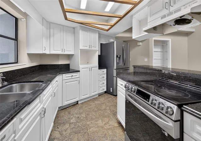 Photo 3 of Single family home for sale at 4670 W Old Citrus Rd, Lecanto, FL 34461 | MLS# TB8546186 | Listing updated on 2026-09-30
