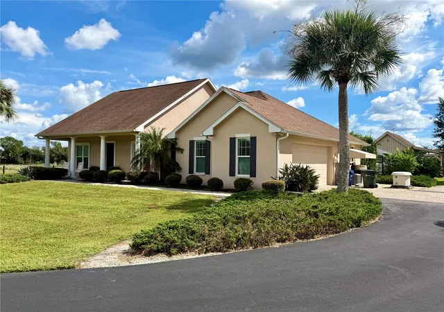 Photo 2 of Single family home for sale at 7181 Westwood Way, Sarasota, FL 34241 | MLS# A4705291 | Listing updated on 2026-09-24