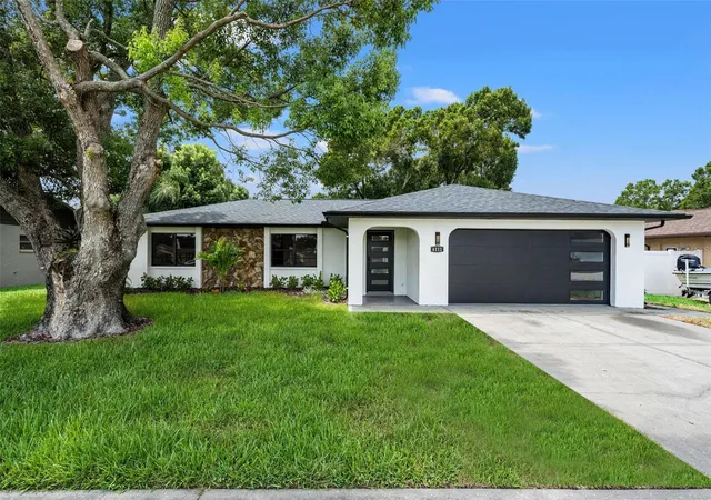 Photo 1 of Single family home for sale at 6111 18th Street, Zephyrhills, FL 33542 | MLS# TB8546187 | Listing updated on 2026-09-08
