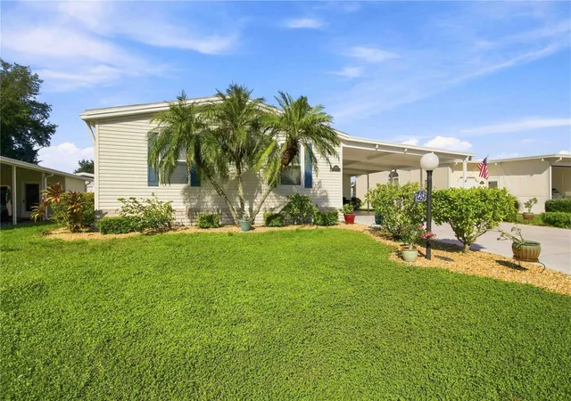 Manufactured home for sale at 8429 Castle Garden Rd, PALMETTO, FL 34221 | MLS# A4705294