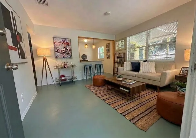 Photo 2 of Single family home for sale at 2401 Quincy St S, Saint Petersburg, FL 33711 | MLS# TB8546212 | Listing updated on 2026-10-16