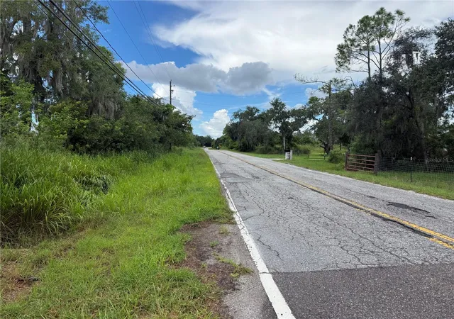 Photo 4 of Land for sale at 820 Stephens Rd, Ruskin, FL 33570 | MLS# TB8546215 | Listing updated on 2026-09-09