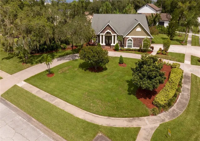 Photo 4 of Single family home for sale at 8809 Eagle Watch Dr, Riverview, FL 33578 | MLS# TB8546217 | Listing updated on 2026-10-09