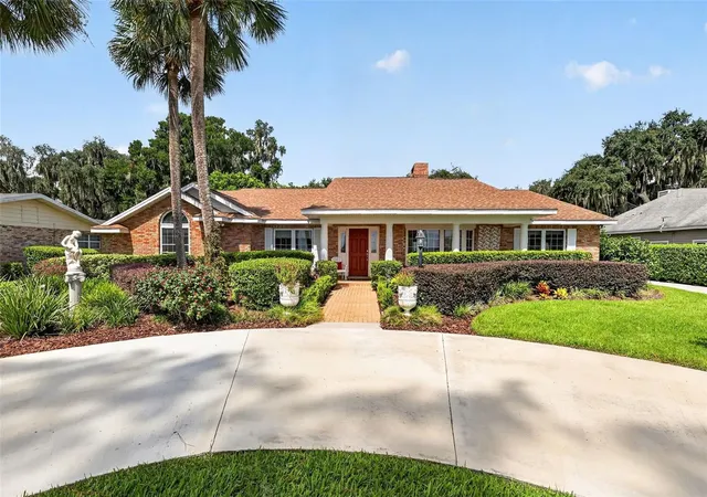 Photo 66 of Single family home for sale at 3081 Lakeshore Dr, Mount Dora, FL 32757 | MLS# G5117467 | Listing updated on 2026-09-13