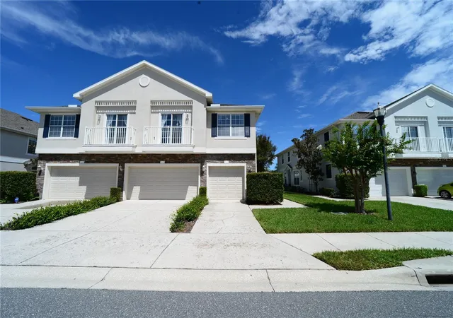 Photo 2 of Townhouse for sale at 2328 Tanbark Ridge Pl, Plant City, FL 33563 | MLS# TB8546222 | Listing updated on 2026-09-18