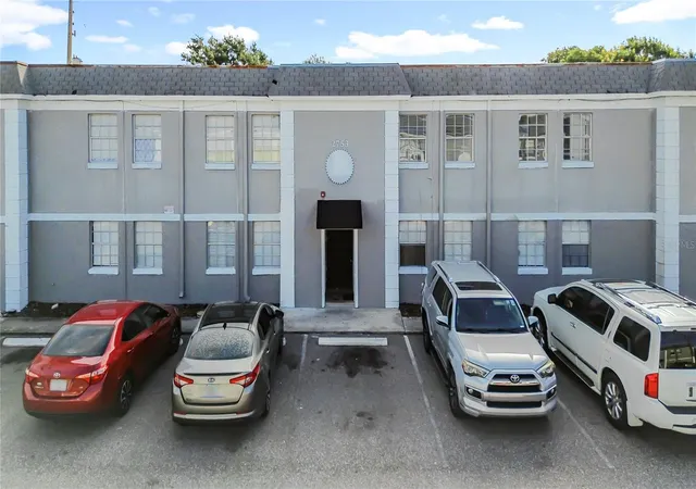 Photo 2 of Condo for sale at 2753 L B Mcleod Rd #D, Orlando, FL 32805 | MLS# O6439757 | Listing updated on 2026-09-07