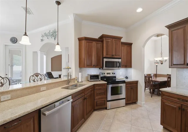 Photo 4 of Single family home for sale at 114 Viola Dr, Auburndale, FL 33823 | MLS# G5117469 | Listing updated on 2026-09-23