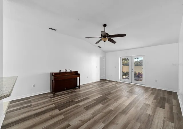 Photo 3 of Single family home for sale at 3609 Trapnell Grv Loop, Plant City, FL 33567 | MLS# TB8546231 | Listing updated on 2026-09-20