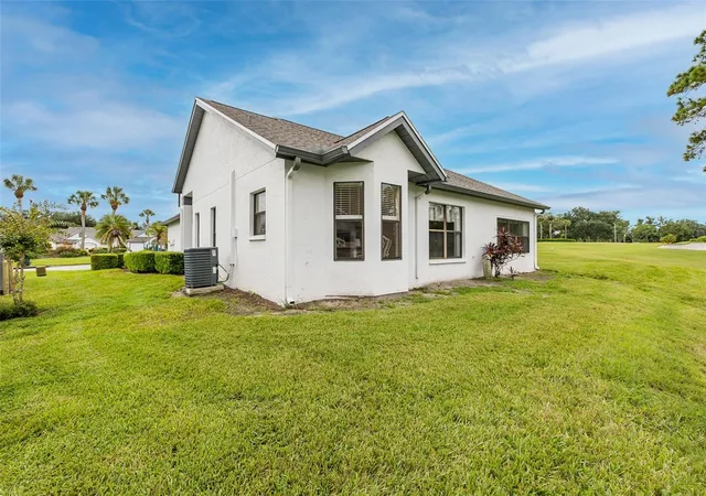 Photo 3 of Single family home for sale at 3637 Downfield Pl, New Port Richey, FL 34655 | MLS# W7889272 | Listing updated on 2026-10-10