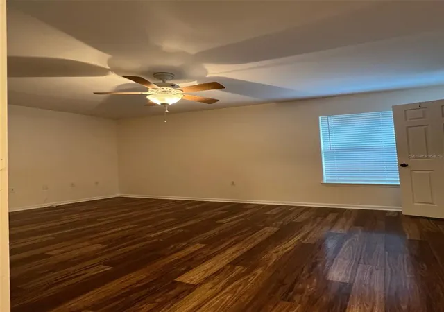 Photo 3 of Townhouse for sale at 16311 Parkstone Palms Ct, Tampa, FL 33647 | MLS# TB8546232 | Listing updated on 2026-09-21
