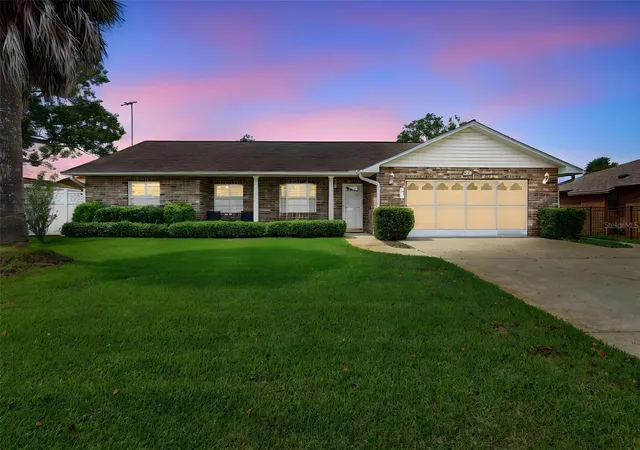 Photo 1 of Single family home for sale at 114 Springwood, Daytona Beach, FL 32119 | MLS# O6439769 | Listing updated on 2026-10-08