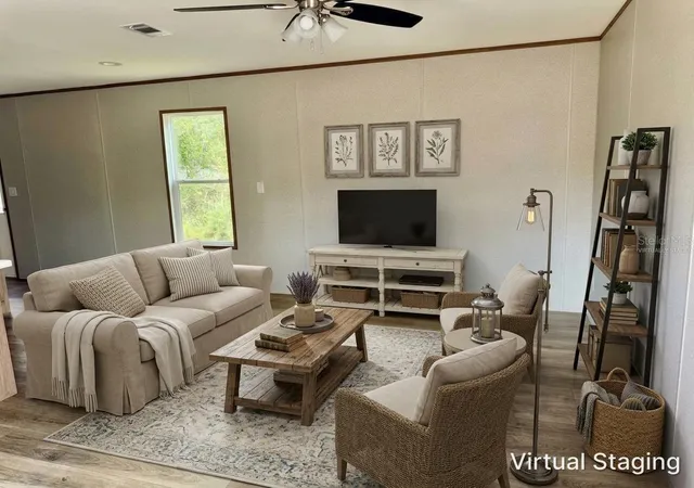 Photo 4 of Manufactured Home at 102 Livingston Ct, Satsuma, FL 32189 | MLS# S5157067 |  | Sold on 2026-10-19