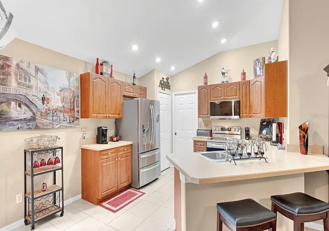 Photo 4 of Single family home for sale at 252 Dirksen Dr, Debary, FL 32713 | MLS# O6439774 | Listing updated on 2026-09-24