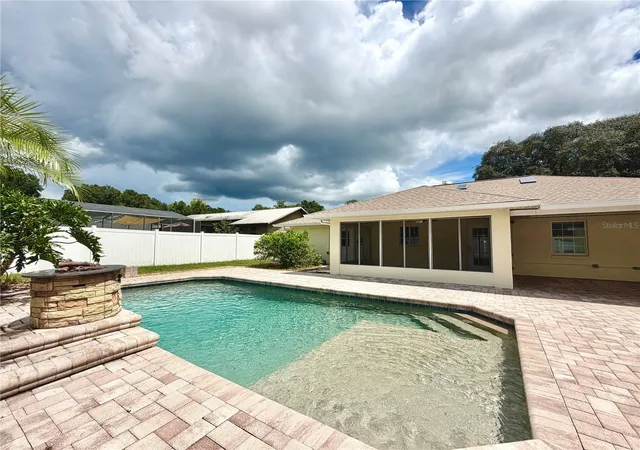 Photo 3 of Single family home for sale at 24 Teak Way, Ocala, FL 34472 | MLS# R4911939 | Listing updated on 2026-09-08