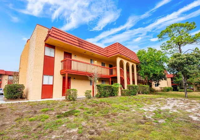 Condo for sale at 2860 N Powers Dr #APT 134, ORLANDO, FL 32818 | MLS# O6439781