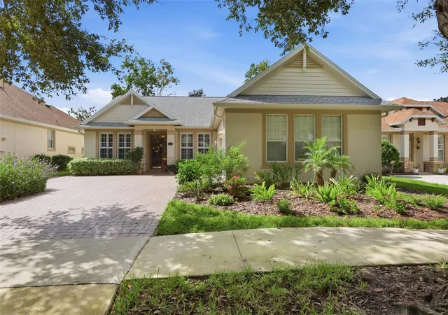 Photo 2 of Single family home for sale at 114 Overton Gdns Ln, Deland, FL 32724 | MLS# V4951154 | Listing updated on 2026-10-09