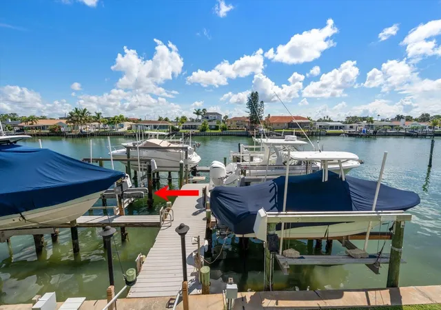 Photo 2 of Townhouse for sale at 301 Is Way #E, Clearwater Beach, FL 33767 | MLS# TB8546269 | Listing updated on 2026-10-17
