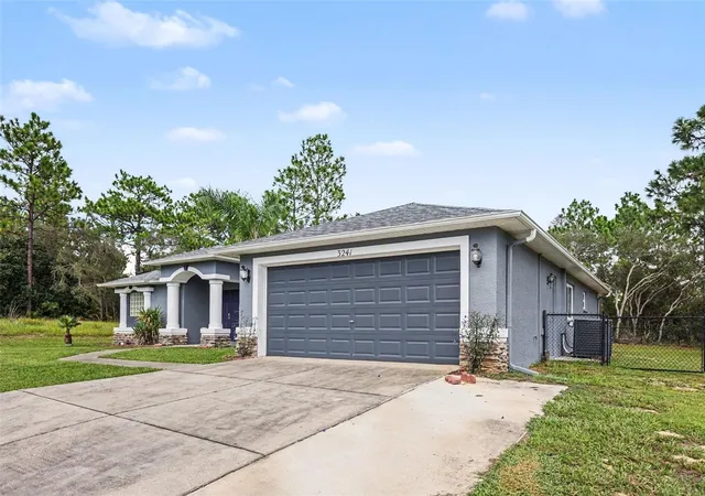 Photo 3 of Single family home for sale at 3241 W Higgins Pl, Dunnellon, FL 34433 | MLS# TB8546273 | Listing updated on 2026-09-26