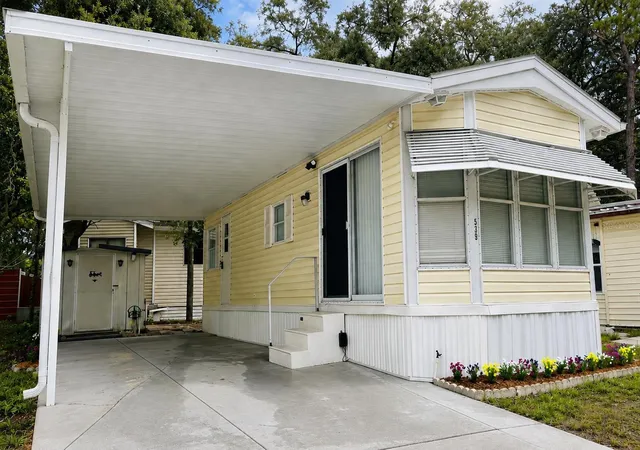 Manufactured home for sale at 3000 Clarcona Rd #539, Apopka, FL 32703 | MLS# O6439805 | Listing updated on 2026-09-09