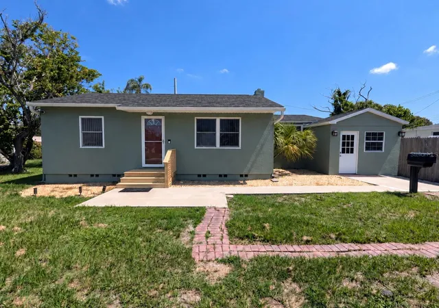 Photo 1 of Single family home for sale at 2749 16th Avenue N, Saint Petersburg, FL 33713 | MLS# TB8546274 | Listing updated on 2026-09-09