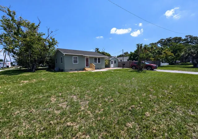 Photo 2 of Single family home for sale at 2749 16th Avenue N, Saint Petersburg, FL 33713 | MLS# TB8546274 | Listing updated on 2026-09-09