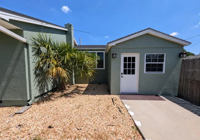 Photo 4 of Single family home for sale at 2749 16th Avenue N, Saint Petersburg, FL 33713 | MLS# TB8546274 | Listing updated on 2026-09-09