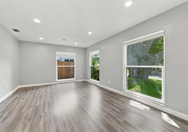 Photo 3 of Single family home for sale at 2260 Saint Charles Dr, Clearwater, FL 33764 | MLS# TB8546277 | Listing updated on 2026-10-07
