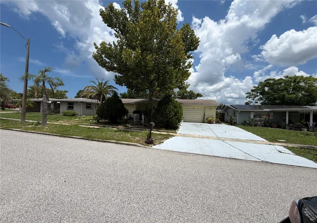 Single family home for sale at 6251 6th Avenue, NEW PORT RICHEY, FL 34653 | MLS# TB8546282 | Listing updated on 2026-10-17