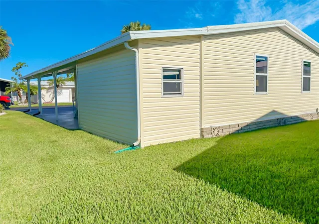 Photo 2 of Manufactured home for sale at 354 Gracie Ave N, Frostproof, FL 33843 | MLS# TB8546283 | Listing updated on 2026-10-06