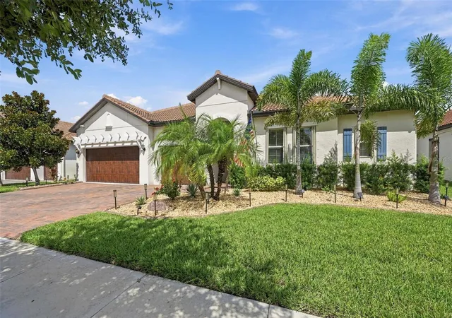 Photo 2 of Single family home for sale at 16909 Clear Cork Dr, Wimauma, FL 33598 | MLS# TB8546289 | Listing updated on 2026-10-07