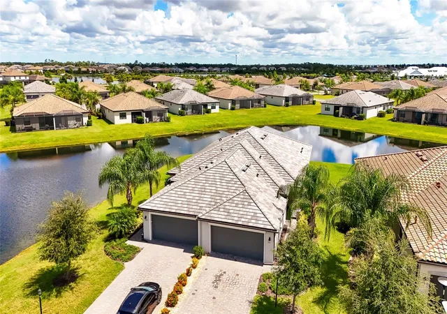 Photo 1 of Single family home for sale at 5311 White Sand Cvs, Bradenton, FL 34211 | MLS# A4705319 | Listing updated on 2026-10-04