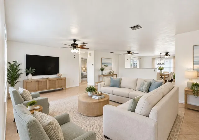 Photo 1 of Single family home for sale at 7402 Sea Is Rd, Fort Myers, FL 33967 | MLS# C7530458 | Listing updated on 2026-09-14