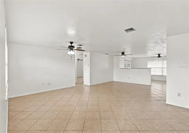 Photo 4 of Single family home for sale at 7402 Sea Is Rd, Fort Myers, FL 33967 | MLS# C7530458 | Listing updated on 2026-09-14