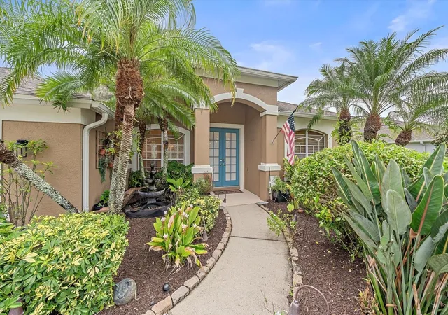 Photo 3 of Sale Pending at 11915 Clubhouse Dr, Lakewood Ranch, FL 34202 | MLS# A4705335 | Listing updated on 2026-10-13