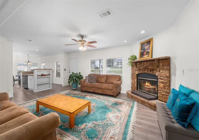 Photo 3 of Manufactured home for sale at 12923 NW 151st Road, Alachua, FL 32615 | MLS# GC543321 | Listing updated on 2026-09-25