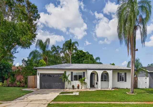 Photo 1 of Single family home for sale at 1689 Pennsylvania Ave Ne, Saint Petersburg, FL 33703 | MLS# TB8546322 | Listing updated on 2026-10-05