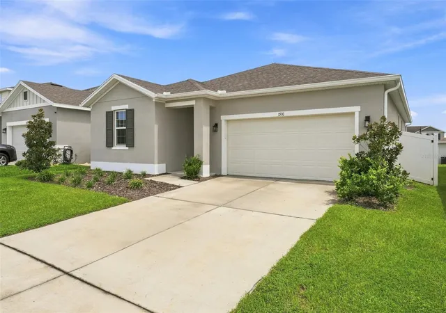 Photo 2 of Single family home for sale at 1530 Sugarbelle Cir, Mascotte, FL 34753 | MLS# G5117477 | Listing updated on 2026-09-08