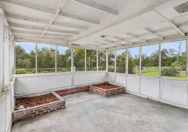 Photo 3 of Single family home for sale at 842 Blackwood Dr, Lake Wales, FL 33898 | MLS# L4964879 | Listing updated on 2026-09-29