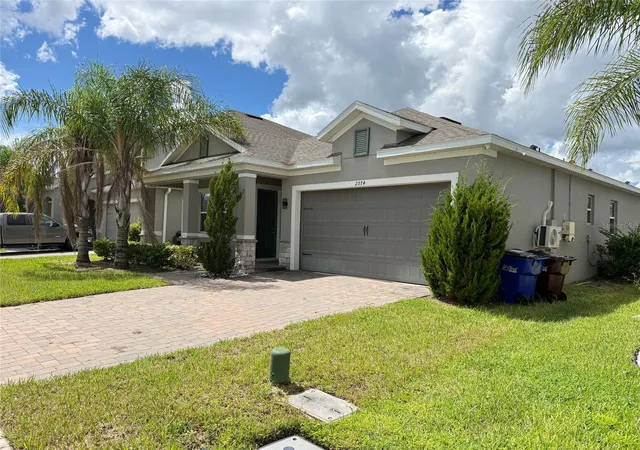 Photo 2 of Single family home for sale at 2074 Brillante Dr, Saint Cloud, FL 34771 | MLS# S5157096 | Listing updated on 2026-09-21