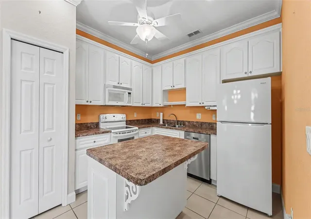 Photo 3 of Single family home for sale at 2040 Saddlewood Dr, Bartow, FL 33830 | MLS# L4964880 | Listing updated on 2026-09-13