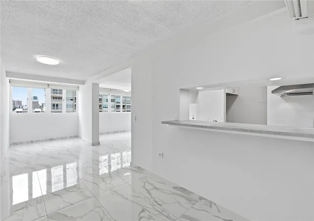 Photo 3 of Condo for sale at 1479 Ashford Ave Condado Del Mar #916, San Juan, PR 00907 | MLS# PR9124007 | Listing updated on 2026-10-08