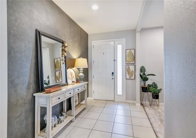 Photo 4 of Townhouse for sale at 8049 Basilica Ln, Winter Garden, FL 34787 | MLS# O6439860 | Listing updated on 2026-10-16