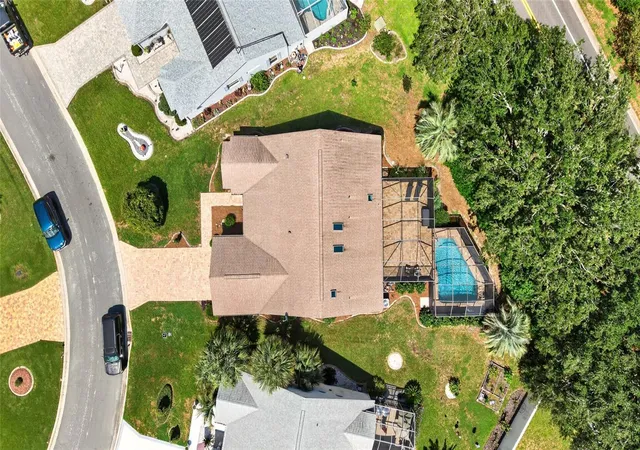 Photo 3 of Single family home for sale at 652 San Pedro Dr, Lady Lake, FL 32159 | MLS# G5117480 | Listing updated on 2026-09-24