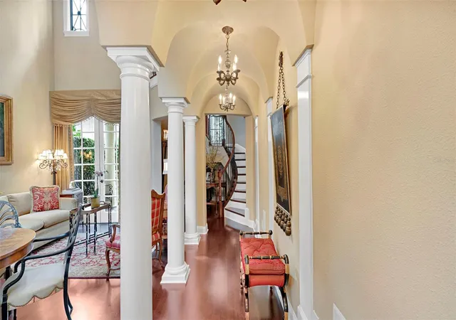 Listing Photo 5 - Condo for sale in building located at 1256 S Pennsylvania Ave, WINTER PARK, FL 32789 - Unit #9