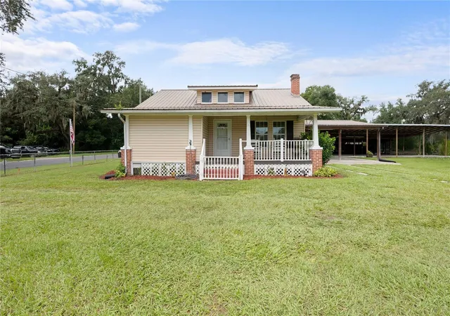 Photo 4 of Single family home for sale at 14927 14th Street, Dade City, FL 33523 | MLS# TB8546339 | Listing updated on 2026-09-21