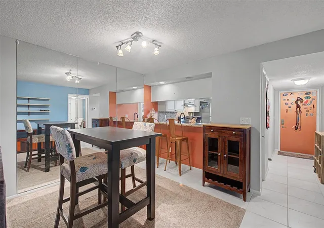 Listing Photo 5 - Condo for sale in building located at 221 Caryl Wy, OLDSMAR, FL 34677 - Unit #221